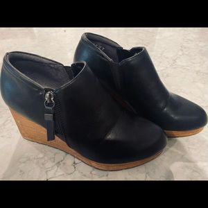 Black booties wedge size 7